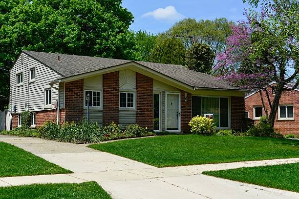 Fast and Smart: How to Sell Your Self Storage Facility in Michigan